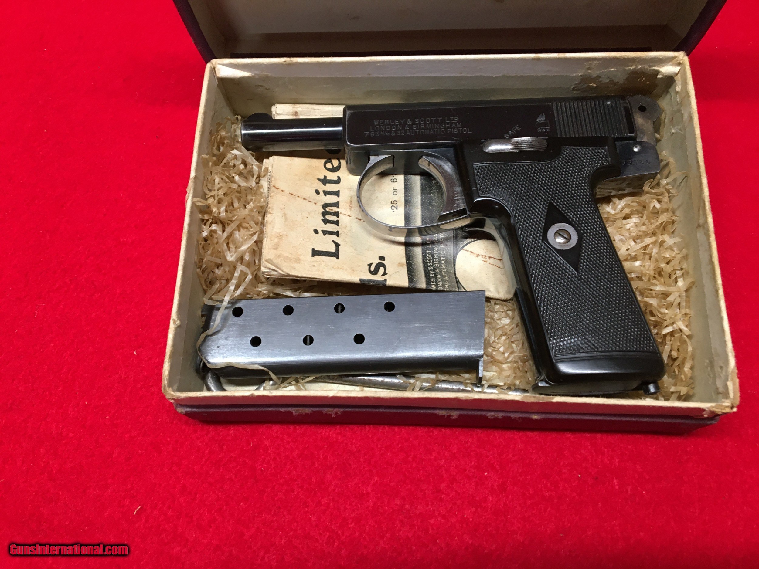 Webley & Scott Model 1908 Semi-Automatic Pistol