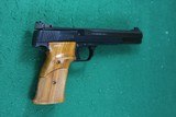 Smith & Wesson Model 41 .22 Long Rifle Semi-Automatic Pistol - 7 of 11