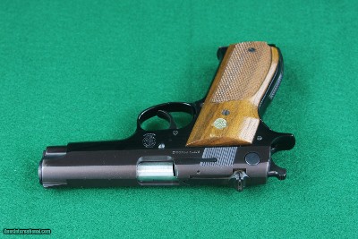 Smith & Wesson 39-2 9MM Semi-Automatic Pistol with Checkered Walnut Grips - Image 9 of 15