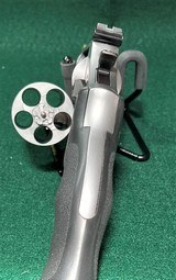 S&W Model 69 .44 Magnum - 5 of 9