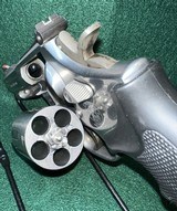 S&W 696 .44 Spl 5 shot L Frame Stainless - 6 of 11