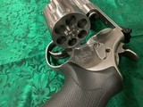 Smith & Wesson Model 610-3 10mm - 3 of 9