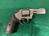 Smith & Wesson Model 610-3 10mm - 1 of 9