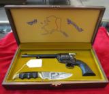 Colt Single Action Army
3rd Gen with Knife (Unfired) - 1 of 14