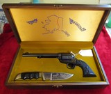 Colt SAA Alaska Pipeline/ with Knife - 1 of 14