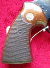 Colt Python .357 - 8 of 14