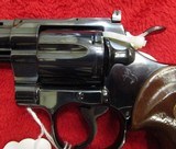 Colt Python .357 - 10 of 15