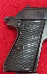 Walther PP (.32 ACP) - 2 of 12