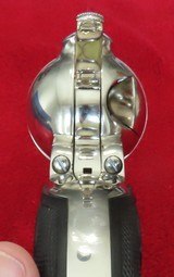 Colt Single Action Army - 10 of 13