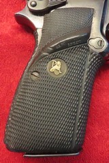 Browning Hi-Power - 3 of 11