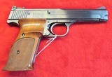 Smith & Wesson Model 41 - 4 of 14