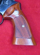 Smith & Wesson Model 57 (No Dash) - 4 of 13