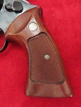 Smith & Wesson Model 57 No Dash - 2 of 13