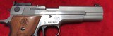 Smith & Wesson 952-2 Performance Center - 5 of 12