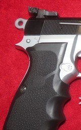 Browning Hi-Power - 6 of 11