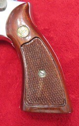 Smith & Wesson 19-4 (Nickel) - 2 of 11