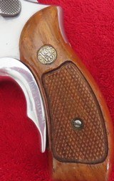 Smith & Wesson Model 66 No Dash - 2 of 11