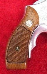 Smith & Wesson Model 66 No Dash - 6 of 11
