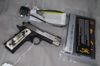 Browning 1911-380 - Image 11 of 13