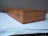 SMITH & WESSON WOODEN DISPLAY PRESENTATION CASE - 4 of 7