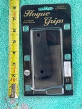 COLT GOVERNMENT CMDR & GOLD CUP .45 HARDWOOD GRIPS (NO HARDWARE) - 1 of 5