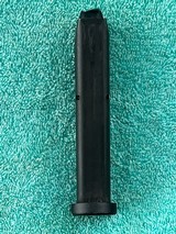 BERETTA 92 15 RD MAG WITH HEEL RELEASE - 3 of 13