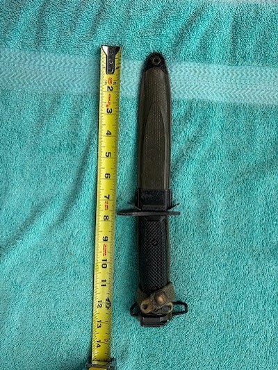 MILITARY USGI VIETNAM BAYONET WITH SCABBARD STAMPED "USM8A1 PWH"