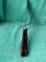 VINTAGE ROMANIAN BAYONET WITH WIRE CUTTER SCABBARD - 3 of 7