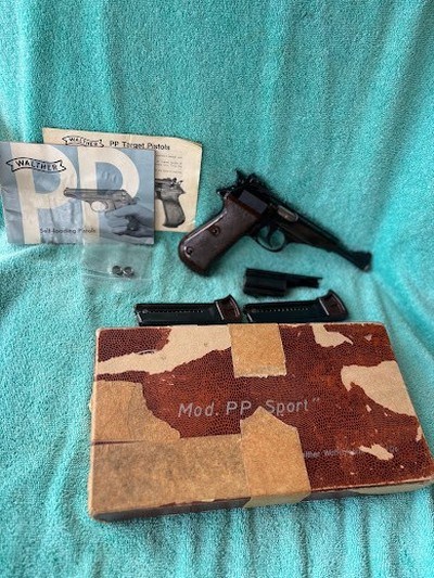 WALTHER PP SPORT .22 CAL COMPETITION/TARGET WITH THREADED BARREL - Image 11 of 12