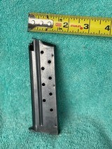 COLT FACTORY PRE 70'S GOVERNMENT 1911 MAGAZINE CLIP 9MM LUGER 9 RD - Image 2 of 6