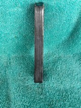 WWI 1911 USGI 1913-1915 MILITARY 45 ACP TWO TONED MAG/CLIP W/ LANYARD LOOP - Image 3 of 6