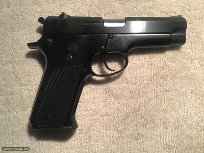 Smith & Wesson Model 59 9mm
