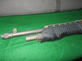Franchi SPAS-12 semi-auto or pump (Original Terminator 1 Movie Arnold
Swartzenegger sidearm - 2 years Ltd. Production) - 5 of 11