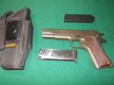 Colt 1911 A-1 Military 45 ACP s# 825xxx (1942) - 9 of 10