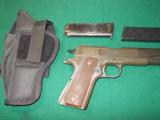 Colt 1911 A-1 Military 45 ACP s# 825xxx (1942) - 8 of 10