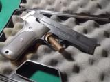 Smith & Wesson 422 (Field) .22 ir. semi-auto rimfire - 2 of 6