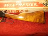 Winchester 9422 magnum Traditional (early model uncheckered)
- 7 of 7