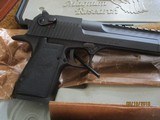 Magnum Research U.S.,
X1X .50 caliber Desert Eagle - 3 of 8