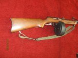 Rimfire Bingham Arms-Filla Pietta
PPS 50 22 cal. lr 50 rd. drum semi auto assault Sten style replica - 3 of 8