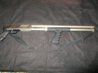 Mossberg 500 Marine 12ga. 2 3/4