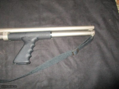Mossberg 500 Marine 12ga. 2 3/4