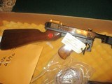 American Historical Society Thompson 1927A Presentation Model-Tribute WW11 USMC Commerative #11 of 500 mfg. 1981 (RARE)