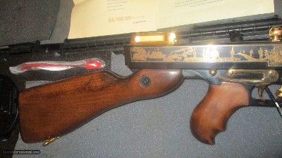 Thompson 1927A-1, 100% original Auto Ordanance mfg., 45ACP ,Viet Nam War Commerative, ONLY 350 mfg.1984 production , striking, descriptive Commerative - Image 8 of 24