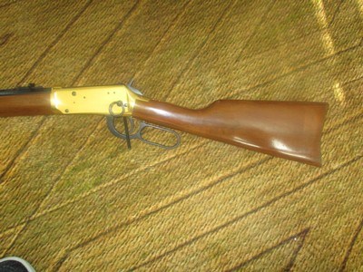 Winchester 94 Commerative & Collectable Carbines 30-30 Win. 1866 -1966 CentennialCarbine 1st rifle/Carbine to bear name of Winchester - Image 2 of 15