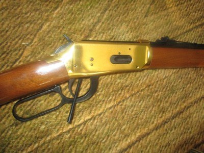 Winchester 94 Commerative & Collectable Carbines 30-30 Win. 1866 -1966 CentennialCarbine 1st rifle/Carbine to bear name of Winchester - Image 10 of 15
