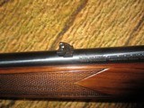 Winchester 490 semi auto 22 lr, (50's) looks as original new, can heckered select ck. walnut - 8 of 8