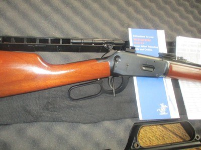 Winchester 94AE Carbine 7-30WATERS1989 Angle Eject, factory drilled & tappedfortop mounting - Image 4 of 15