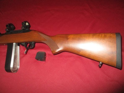 Ruger 10/22 Sporter Deluxe, Checkered Walnut 22lr, 7rd. also very rare early 50rd. teardrop drum mag. - Image 4 of 6