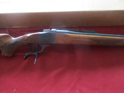Ruger #1B 22/250 plain barrel, quater rib with intregral scope bases, Ruger high30mm rungs 130 min 70's prefix - Image 1 of 11