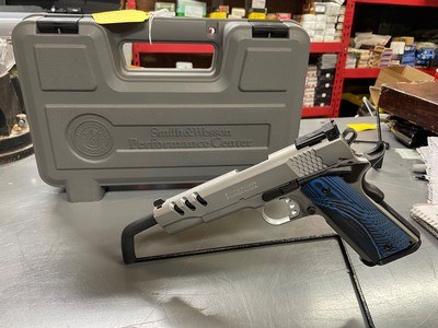 Colt 1911, performance center/ported